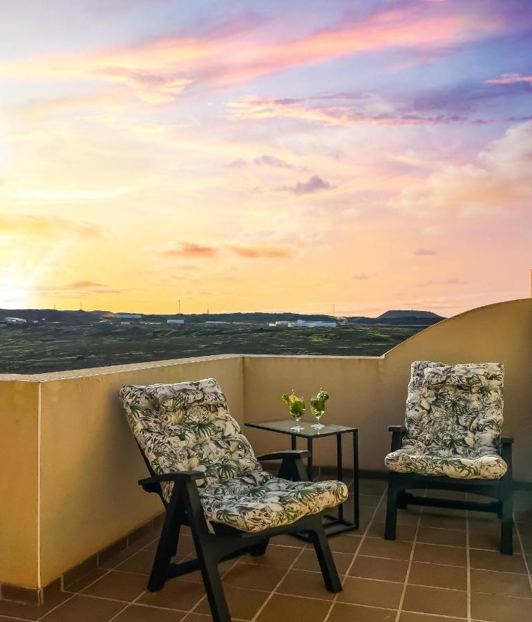 Sunset Corralejo Con Solarium Privado Buitenkant foto